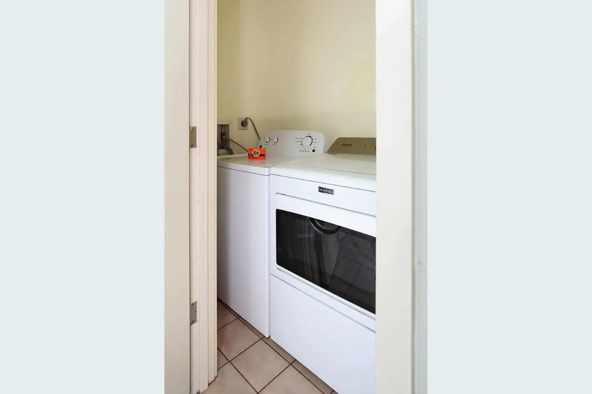 2 Bedrooms Condo Few Mins Walk To Beaches & Pool Koloa Apartment