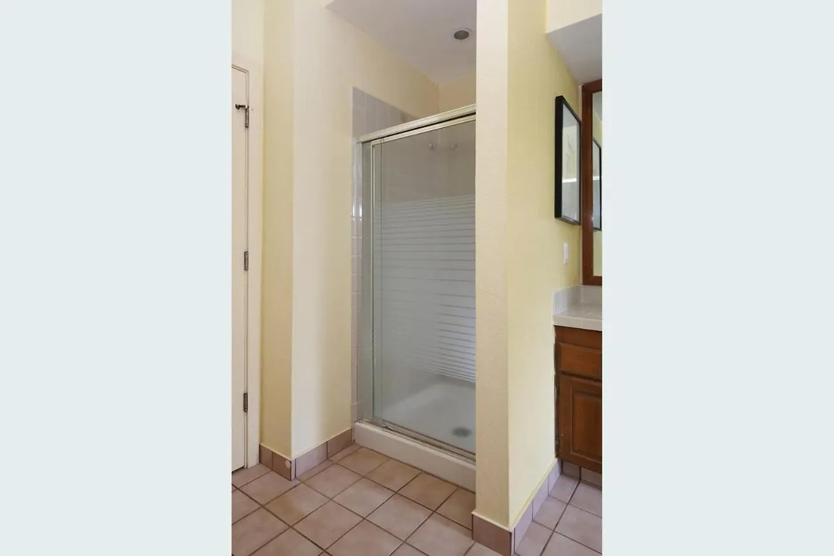 Apartment 2 Bedrooms Condo Few Mins Walk To Beaches & Pool Koloa